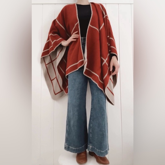 Reversible Blanket Shawl Cape Burnt Red Orange Beige Tan Linear Geometric Warm - Picture 1 of 10